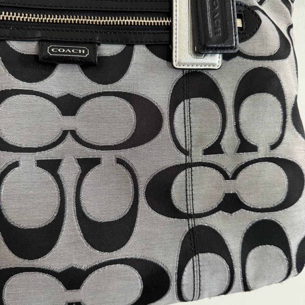 Coach Daisy Black and Silver Signature Tote Bag with 2 Hangtags - Picture 11 of 15